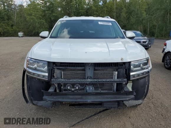 ✅ 2018 Volkswagen Atlas SE • VIN: 1V2DP2CA6JC589289 • Lot: 71044205. Listed on Copart with 220,883 mi. Free auction sales archive from the USA and detailed vehicle history report at DreamBid. Image 5.