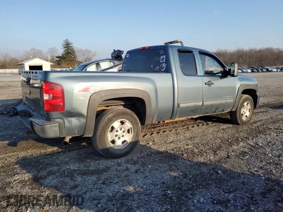 ✅ 2011 Chevrolet Silverado 1500 LT • VIN: 1GCRKSE35BZ316640 • Лот: 81989134. Опубликован ранее на Copart с пробегом 154 924 миль. Бесплатный доступ к архиву аукционных продаж из США и подробный отчёт об истории автомобиля на DreamBid. Изображение 3.
