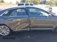 ✅ 2016 Lincoln MKZ • VIN: 3LN6L2G98GR633076 • Lot: 43347785. Wystawiony na IAAI z przebiegiem 109 206 mil. Bezpłatny archiwum sprzedaży aukcyjnych z USA i szczegółowy raport historii pojazdu na DreamBid. Zdjęcie 6.