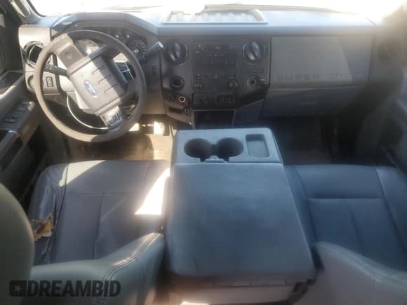 ✅ 2016 Ford F-350 Lariat • VIN: 1FT8W3CT0GEB41947 • Lot: 67415574. Wystawiony na Copart z przebiegiem 225 200 mil. Bezpłatny archiwum sprzedaży aukcyjnych z USA i szczegółowy raport historii pojazdu na DreamBid. Zdjęcie 8.