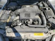 ✅ 1992 Mercedes-Benz 500 • VIN: WDBFA66E3NF060502 • Lot: 50443615. Wystawiony na Copart z przebiegiem 99 956 mil. Bezpłatny archiwum sprzedaży aukcyjnych z USA i szczegółowy raport historii pojazdu na DreamBid. Zdjęcie 11.