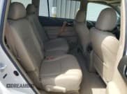 ✅ 2009 Toyota Highlander Limited • VIN: JTEEW44A992035471 • Lot: 70730795. Listed on Copart with 64,149 mi. Free auction sales archive from the USA and detailed vehicle history report at DreamBid. Image 11.