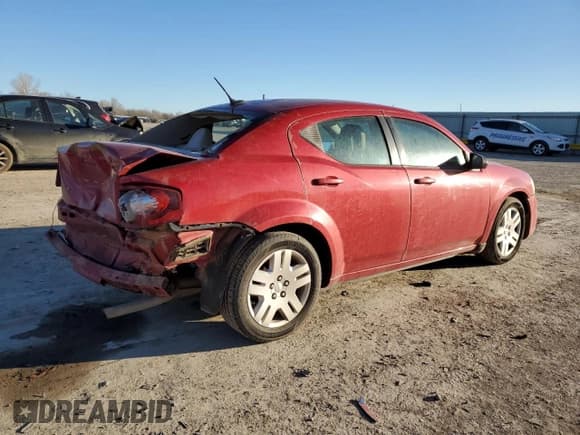 ✅ 2014 Dodge Avenger SE • VIN: 1C3CDZAB6EN161215 • Лот: 41552624. Опубликован ранее на Copart с пробегом 187 066 миль. Бесплатный доступ к архиву аукционных продаж из США и подробный отчёт об истории автомобиля на DreamBid. Изображение 3.