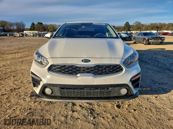 ✅ 2019 Kia Forte LXS • VIN: 3KPF24AD0KE120243 • Lot: 94000495. Listed on Copart with 144,147 mi. Free auction sales archive from the USA and detailed vehicle history report at DreamBid. Image 5.