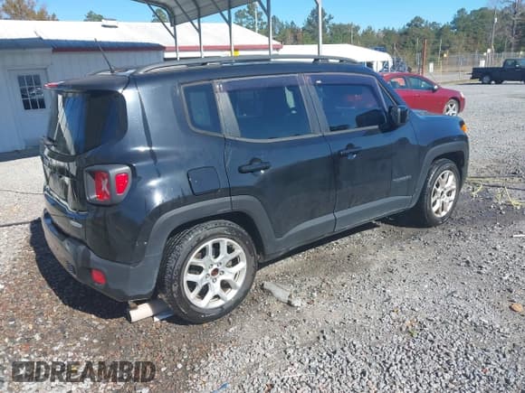 ✅ 2016 Jeep Renegade Latitude • VIN: ZACCJABT1GPC48558 • Лот: 43670323. Опубликован ранее на IAAI с пробегом 97 705 миль. Бесплатный доступ к архиву аукционных продаж из США и подробный отчёт об истории автомобиля на DreamBid. Изображение 4.
