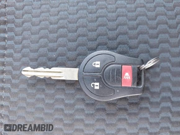 ✅ 2014 Nissan Note S Plus • VIN: 3N1CE2CP6EL352869 • Lot: 42863929. Wystawiony na IAAI z przebiegiem 109 643 mil. Bezpłatny archiwum sprzedaży aukcyjnych z USA i szczegółowy raport historii pojazdu na DreamBid. Zdjęcie 11.