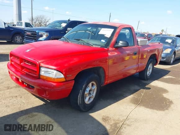 2000 Dodge Dakota z VIN 1B7FL26PXYS774614, wystawiony jako IAAI lot #41421195 z przebiegiem 188 823 mil mil oraz . Historia ofert i sprzedaży dostępna na DreamBid. Obrazek 17.