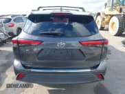 ✅ 2020 Toyota Highlander L • VIN: 5TDCZRAH1LS012736 • Lot: 43183922. Wystawiony na IAAI z przebiegiem 73 487 mil. Bezpłatny archiwum sprzedaży aukcyjnych z USA i szczegółowy raport historii pojazdu na DreamBid. Zdjęcie 17.