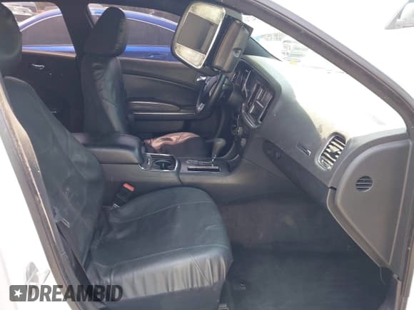 ✅ 2011 Dodge Charger SE • VIN: 2B3CL3CG9BH567516 • Лот: 42743521. Опубликован ранее на IAAI с пробегом 166 525 миль. Бесплатный доступ к архиву аукционных продаж из США и подробный отчёт об истории автомобиля на DreamBid. Изображение 5.