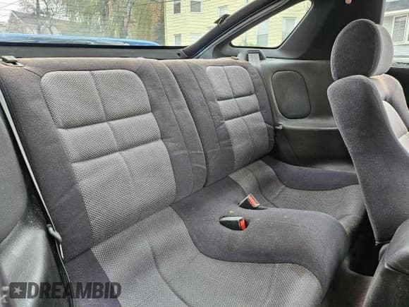 ✅ 1991 Mitsubishi 3000GT • VIN: JA3XD64BXMY005438 • Lot: 83922384. Wystawiony na Copart z przebiegiem 104 951 mil. Bezpłatny archiwum sprzedaży aukcyjnych z USA i szczegółowy raport historii pojazdu na DreamBid. Zdjęcie 6.