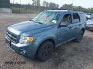 ✅ 2011 Ford Escape Hybrid • VIN: 1FMCU4K33BKA30676 • Lot: 43337983. Wystawiony na IAAI z przebiegiem Nie podano. Bezpłatny archiwum sprzedaży aukcyjnych z USA i szczegółowy raport historii pojazdu na DreamBid. Zdjęcie 2.