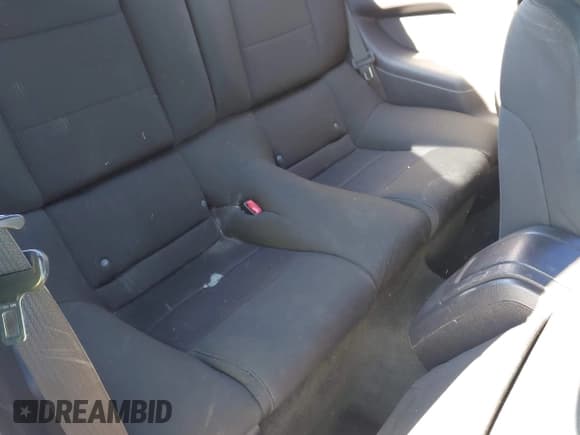 ✅ 2014 Ford Mustang V6 • VIN: 1ZVBP8AMXE5290095 • Лот: 43780662. Опубликован ранее на IAAI с пробегом 189 131 миль. Бесплатный доступ к архиву аукционных продаж из США и подробный отчёт об истории автомобиля на DreamBid. Изображение 8.