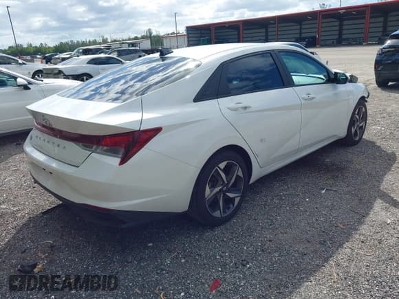 ✅ 2023 Hyundai Elantra SEL • VIN: 5NPLS4AG3PH092213 • Лот: 43492536. Опубликован ранее на IAAI с пробегом 63 830 миль. Бесплатный доступ к архиву аукционных продаж из США и подробный отчёт об истории автомобиля на DreamBid. Изображение 4.