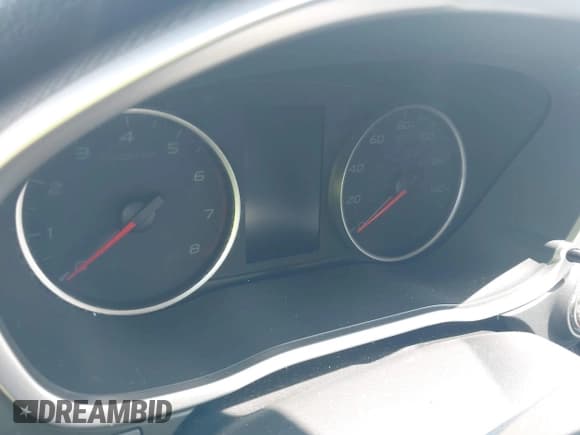 ✅ 2018 Mitsubishi Eclipse Cross SE • VIN: JA4AT5AA6JZ069587 • Lot: 39903854. Wystawiony na IAAI z przebiegiem 82 616 mil. Bezpłatny archiwum sprzedaży aukcyjnych z USA i szczegółowy raport historii pojazdu na DreamBid. Zdjęcie 15.