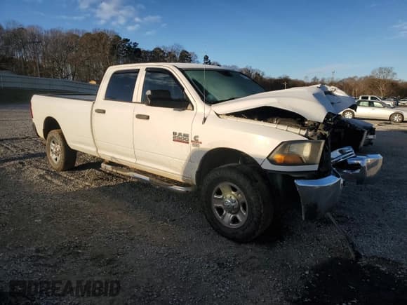 ✅ 2015 Ram 2500 Tradesman • VIN: 3C6UR5HL5FG503358 • Lot: 86611164. Listed on Copart with 226,915 mi. Free auction sales archive from the USA and detailed vehicle history report at DreamBid. Image 4.