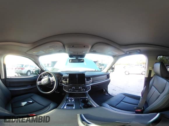 ✅ 2024 Ford Expedition XLT • VIN: 1FMJU1H83REA98705 • Lot: 41867535. Listed on IAAI with 181 mi. Free auction sales archive from the USA and detailed vehicle history report at DreamBid. Image 21.