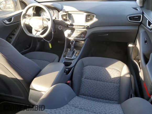 ✅ 2019 Hyundai Ioniq Blue • VIN: KMHC65LC6KU162396 • Lot: 80986154. Wystawiony na Copart z przebiegiem 100 033 mil. Bezpłatny archiwum sprzedaży aukcyjnych z USA i szczegółowy raport historii pojazdu na DreamBid. Zdjęcie 8.