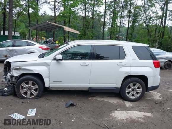 ✅ 2013 GMC Terrain SLE • VIN: 2GKFLREK5D6421634 • Лот: 42231734. Опубликован ранее на IAAI с пробегом 181 991 миль. Бесплатный доступ к архиву аукционных продаж из США и подробный отчёт об истории автомобиля на DreamBid. Изображение 15.