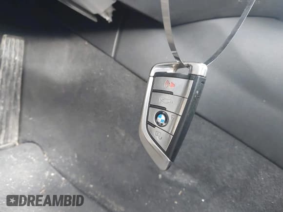 ✅ 2019 BMW 5 Series 530i xDrive • VIN: WBAJA7C55KG910400 • Lot: 42850313. Listed on IAAI with 50,566 mi. Free auction sales archive from the USA and detailed vehicle history report at DreamBid. Image 11.