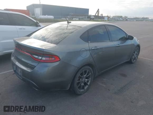 2013 Dodge Dart SXT z VIN 1C3CDFBA6DD344784, wystawiony jako IAAI lot #43405156 z przebiegiem 191 110 mil mil oraz . Historia ofert i sprzedaży dostępna na DreamBid. Obrazek 4.