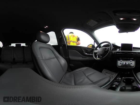 ✅ 2020 Lincoln Corsair Standard • VIN: 5LMCJ1D90LUL12401 • Лот: 43042243. Опубликован ранее на IAAI с пробегом 38 408 миль. Бесплатный доступ к архиву аукционных продаж из США и подробный отчёт об истории автомобиля на DreamBid. Изображение 20.