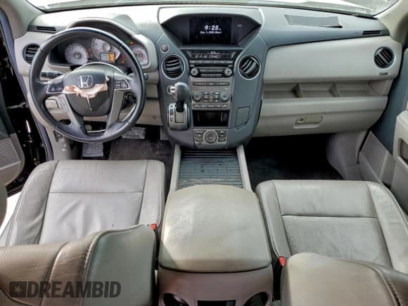 ✅ 2012 Honda Pilot EX-L • VIN: 5FNYF4H7XCB017744 • Lot: 93990825. Listed on Copart with 136,345 mi. Free auction sales archive from the USA and detailed vehicle history report at DreamBid. Image 8.