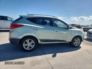 ✅ 2010 Hyundai Tucson Limited • VIN: KM8JU3AC8AU036852 • Лот: 90228075. Размещён на Copart с пробегом 170 141 миль миль. Получите бесплатный доступ к архиву аукционных продаж из США и посмотрите подробный отчёт об истории автомобиля на DreamBid. Изображение 3.