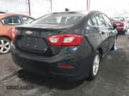 ✅ 2018 Chevrolet Cruze LT • VIN: 1G1BE5SMXJ7229309 • Lot: 43327986. Wystawiony na IAAI z przebiegiem 98 751 mil. Bezpłatny archiwum sprzedaży aukcyjnych z USA i szczegółowy raport historii pojazdu na DreamBid. Zdjęcie 4.