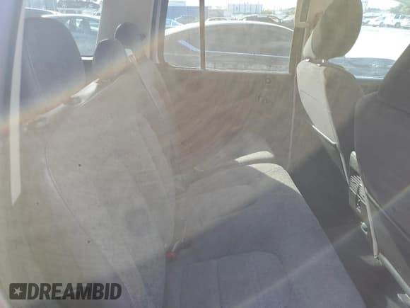 ✅ 2010 Ford Explorer XLT • VIN: 1FMEU6DE6AUB07868 • Lot: 82754985. Listed on Copart with 149,480 mi. Free auction sales archive from the USA and detailed vehicle history report at DreamBid. Image 10.