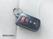 ✅ 2018 Toyota RAV4 XLE • VIN: 2T3WFREVXJW491725 • Lot: 42216365. Wystawiony na IAAI z przebiegiem 76 365 mil. Bezpłatny archiwum sprzedaży aukcyjnych z USA i szczegółowy raport historii pojazdu na DreamBid. Zdjęcie 11.