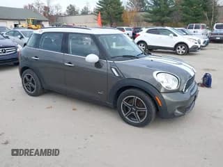 ✅ 2013 MINI Countryman S ALL4 • VIN: WMWZC5C5XDWM15412 • Lot: 43567231. Listed on IAAI with 186,448 mi. Free auction sales archive from the USA and detailed vehicle history report at DreamBid. Image 1.