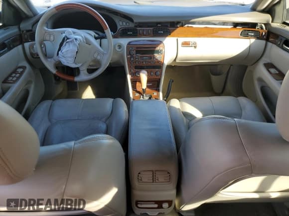 ✅ 2000 Cadillac Seville Touring STS • VIN: 1G6KY5495YU177352 • Lot: 86020444. Wystawiony na Copart z przebiegiem Nie podano. Bezpłatny archiwum sprzedaży aukcyjnych z USA i szczegółowy raport historii pojazdu na DreamBid. Zdjęcie 8.