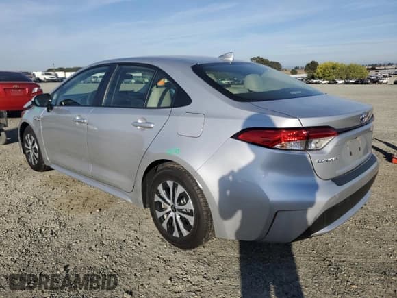 ✅ 2020 Toyota Corolla Hybrid LE • VIN: JTDEBRBE7LJ006664 • Lot: 90682915. Listed on Copart with 29,695 mi. Free auction sales archive from the USA and detailed vehicle history report at DreamBid. Image 2.