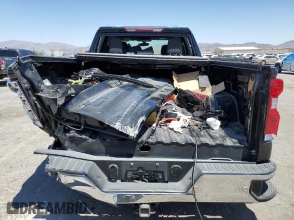 ✅ 2019 Chevrolet Silverado 1500 LT • VIN: 1GCRWCED9KZ220075 • Lot: 60247765. Wystawiony na Copart z przebiegiem 80 451 mil. Bezpłatny archiwum sprzedaży aukcyjnych z USA i szczegółowy raport historii pojazdu na DreamBid. Zdjęcie 6.