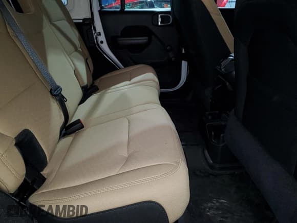 ✅ 2021 Jeep Wrangler Unlimited Sport • VIN: 1C4HJXDG4MW821718 • Lot: 41956755. Listed on Copart with 30,615 mi. Free auction sales archive from the USA and detailed vehicle history report at DreamBid. Image 12.