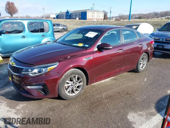 ✅ 2020 Kia Optima LX • VIN: 5XXGT4L38LG442479 • Lot: 41011297. Listed on IAAI with 84,779 mi. Free auction sales archive from the USA and detailed vehicle history report at DreamBid. Image 21.