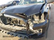 ✅ 2020 Toyota Tacoma SR • VIN: 5TFRX5GN2LX178232 • Lot: 43455377. Wystawiony na IAAI z przebiegiem 74 258 mil. Bezpłatny archiwum sprzedaży aukcyjnych z USA i szczegółowy raport historii pojazdu na DreamBid. Zdjęcie 6.