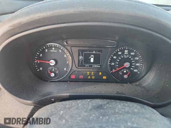 ✅ 2017 Kia Sorento LX • VIN: 5XYPGDA31HG246118 • Lot: 83766265. Listed on Copart with 153,884 mi. Free auction sales archive from the USA and detailed vehicle history report at DreamBid. Image 9.