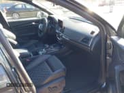 ✅ 2018 Audi SQ5 • VIN: WA1A4BFY6J2023333 • Lot: 41645265. Listed on IAAI with 59,816 mi. Free auction sales archive from the USA and detailed vehicle history report at DreamBid. Image 5.