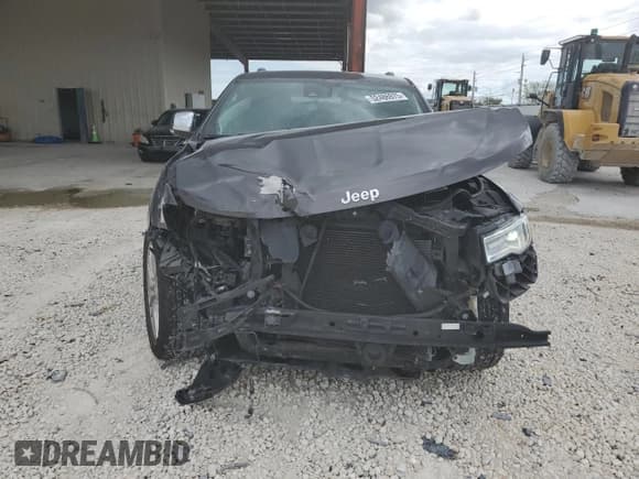 ✅ 2018 Jeep Grand Cherokee Summit • VIN: 1C4RJFJGXJC347502 • Lot: 52486975. Listed on Copart with 100,503 mi. Free auction sales archive from the USA and detailed vehicle history report at DreamBid. Image 5.