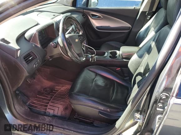 ✅ 2013 Chevrolet Volt • VIN: 1G1RB6E40DU113938 • Lot: 80027854. Wystawiony na Copart z przebiegiem 231 065 mil. Bezpłatny archiwum sprzedaży aukcyjnych z USA i szczegółowy raport historii pojazdu na DreamBid. Zdjęcie 7.