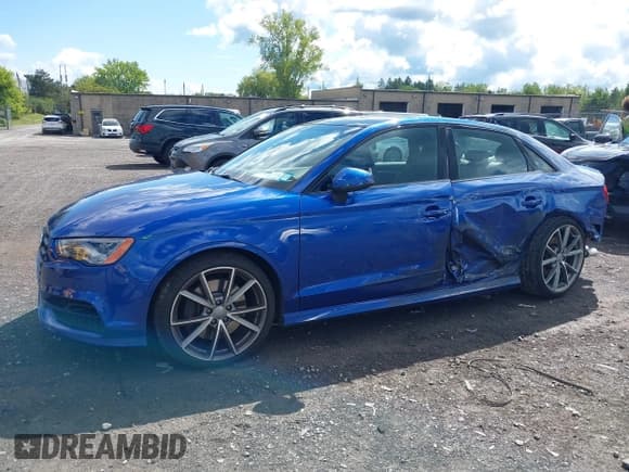 ✅ 2016 Audi S3 Premium Plus • VIN: WAUB1GFF7G1062121 • Лот: 43082836. Опубликован ранее на IAAI с пробегом 60 199 миль. Бесплатный доступ к архиву аукционных продаж из США и подробный отчёт об истории автомобиля на DreamBid. Изображение 6.