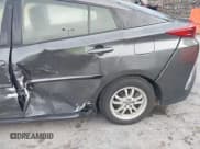 ✅ 2017 Toyota Prius Plus • VIN: JTDKARFP8H3063226 • Lot: 43302010. Listed on IAAI with 78,107 mi. Free auction sales archive from the USA and detailed vehicle history report at DreamBid. Image 17.