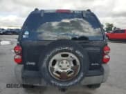 ✅ 2007 Jeep Liberty Sport • VIN: 1J8GK48K87W624201 • Lot: 71794175. Wystawiony na Copart z przebiegiem 168 987 mil. Bezpłatny archiwum sprzedaży aukcyjnych z USA i szczegółowy raport historii pojazdu na DreamBid. Zdjęcie 6.