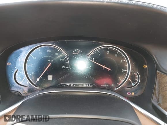 ✅ 2018 BMW 7 Series 750i xDrive • VIN: WBA7B0C52JG527303 • Lot: 43267694. Listed on IAAI with 76,111 mi. Free auction sales archive from the USA and detailed vehicle history report at DreamBid. Image 7.