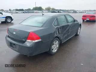 2016 Chevrolet Impala LT z VIN 2G1WB5E35G1102485, wystawiony jako IAAI lot #43442367 z przebiegiem 106 548 mil mil oraz . Historia ofert i sprzedaży dostępna na DreamBid. Obrazek 4.