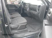 ✅ 2022 Chevrolet Silverado 1500 Work Truck • VIN: 1GCPAAEKXNZ620093 • Lot: 41507676. Wystawiony na IAAI z przebiegiem 34 699 mil. Bezpłatny archiwum sprzedaży aukcyjnych z USA i szczegółowy raport historii pojazdu na DreamBid. Zdjęcie 5.