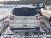 ✅ 2017 Ford Escape SE • VIN: 1FMCU9GD9HUC55311 • Лот: 43815367. Опубликован ранее на IAAI с пробегом 117 889 миль. Бесплатный доступ к архиву аукционных продаж из США и подробный отчёт об истории автомобиля на DreamBid. Изображение 16.