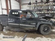 ✅ 2006 Chevrolet Silverado 2500HD LT1 • VIN: 1GCHK23DX6F210487 • Lot: 40915744. Listed on IAAI with Not provided. Free auction sales archive from the USA and detailed vehicle history report at DreamBid. Image 13.