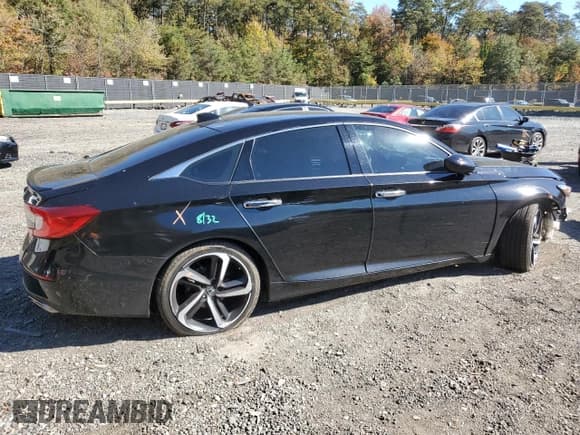 ✅ 2022 Honda Accord Sport SE • VIN: 1HGCV1F45NA102234 • Lot: 82653785. Wystawiony na Copart z przebiegiem Nie podano. Bezpłatny archiwum sprzedaży aukcyjnych z USA i szczegółowy raport historii pojazdu na DreamBid. Zdjęcie 3.